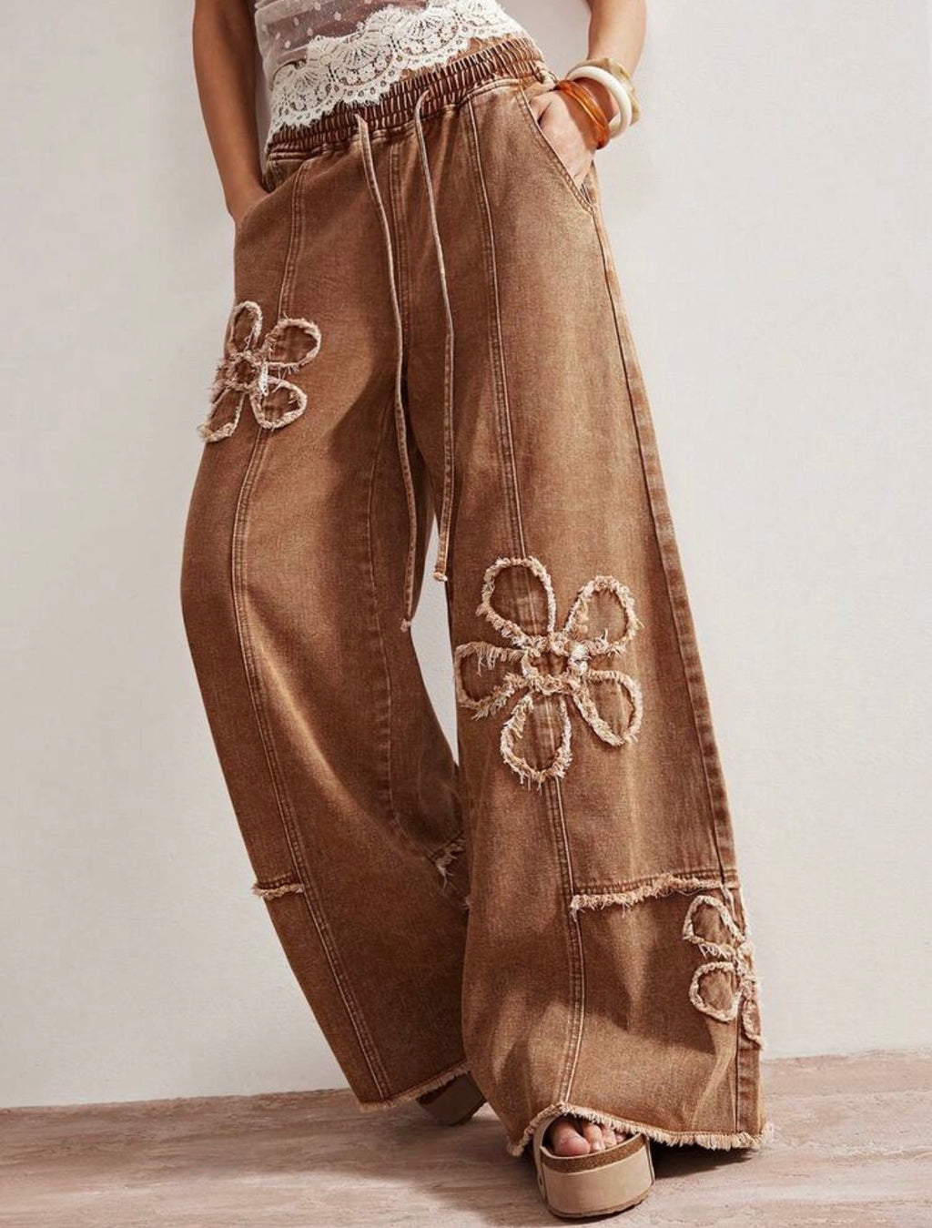Pant con bordado flores