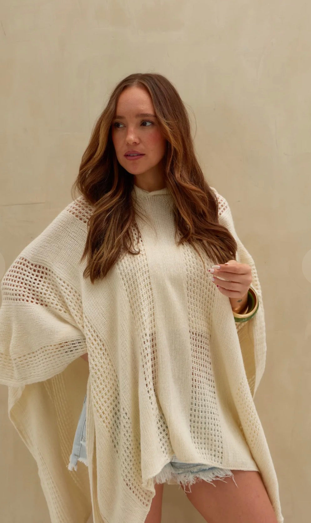 Poncho con capucha